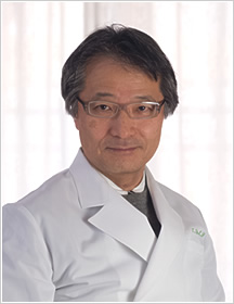 院長 伊藤達也